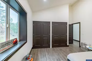 33005 Berlin Rd, Lebanon, OR 97355 - Photo 17