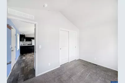 300 SE Goodnight Av #50, Corvallis, OR 97333 - Photo 5