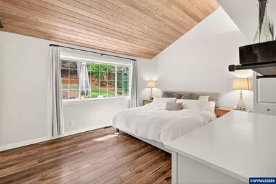 810 Valleywood Dr SE, Salem, OR 97306 - Photo 19