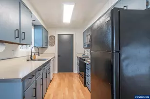 1411 NE Evans St, McMinnville, OR 97128 - Photo 13