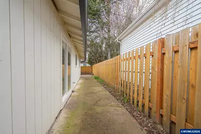 1411 NE Evans St, McMinnville, OR 97128 - Photo 27