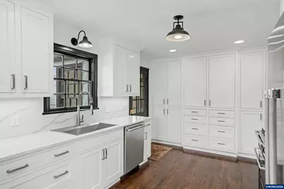 3306 NW Tyler Av, Corvallis, OR 97330 - Photo 11