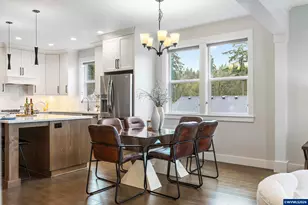 1643 York Butte Ave SE, Salem, OR 97306 - Photo 17