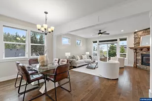 1643 York Butte Ave SE, Salem, OR 97306 - Photo 19