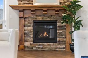 1643 York Butte Ave SE, Salem, OR 97306 - Photo 23