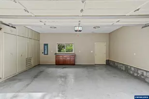 875 Caroline St S, Salem, OR 97302 - Photo 33