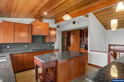 875 Caroline St S, Salem, OR 97302 - Photo 13