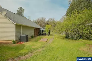 26825 Old Holley Rd, Sweet Home, OR 97386 - Photo 37