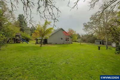 26825 Old Holley Rd, Sweet Home, OR 97386 - Photo 33