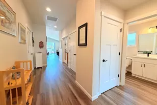 2107 SE Academy St, Dallas, OR 97338 - Photo 7