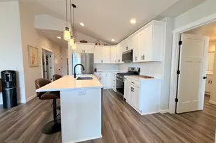 2107 SE Academy St, Dallas, OR 97338 - Photo 17