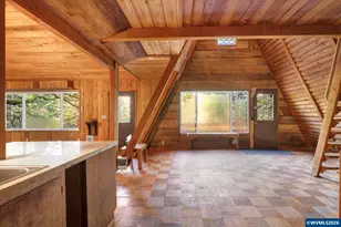 23220 Burgett Creek Rd, Philomath, OR 97370 - Photo 17