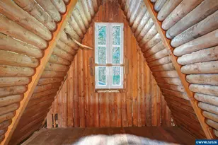 23220 Burgett Creek Rd, Philomath, OR 97370 - Photo 11