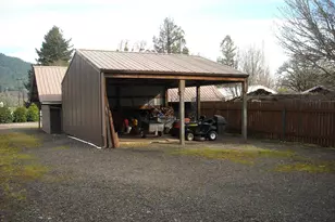 4850 NW Crescent Valley Dr, Corvallis, OR 97330 - Photo 11