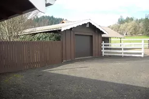 4850 NW Crescent Valley Dr, Corvallis, OR 97330 - Photo 5