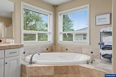 555 Yapa Dr, Silverton, OR 97381 - Photo 29