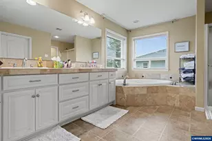 555 Yapa Dr, Silverton, OR 97381 - Photo 27