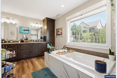 808 Northpoint Lp, Brownsville, OR 97327 - Photo 23