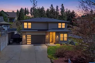 808 Northpoint Lp, Brownsville, OR 97327 - Photo 1