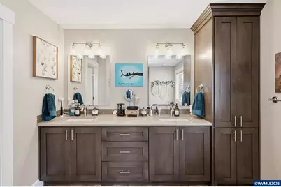 808 Northpoint Lp, Brownsville, OR 97327 - Photo 25