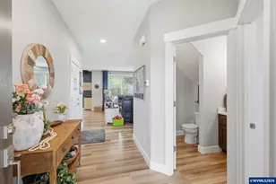 808 Northpoint Lp, Brownsville, OR 97327 - Photo 5