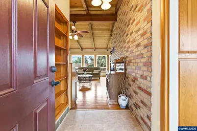 4064 Barrett St S, Salem, OR 97302 - Photo 3