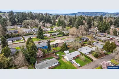 4064 Barrett St S, Salem, OR 97302 - Photo 47