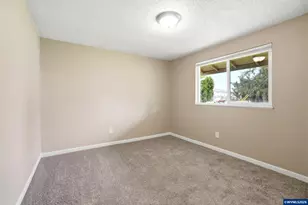 1710 Dearborn Ave NE, Keizer, OR 97303 - Photo 23