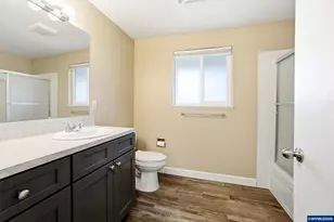 1710 Dearborn Ave NE, Keizer, OR 97303 - Photo 19