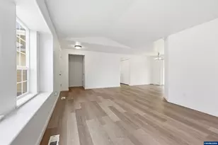 3086 SE 23rd Av, Albany, OR 97322 - Photo 5