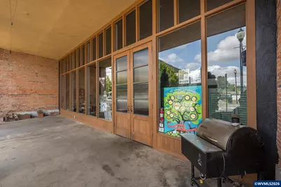 442 1st St W, Albany, OR 97321 - Photo 5