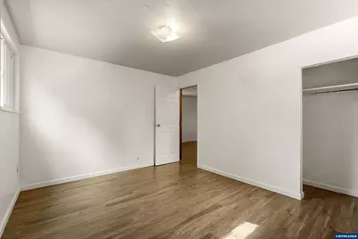 23939 Raze Rd, Elmira, OR 97437 - Photo 31