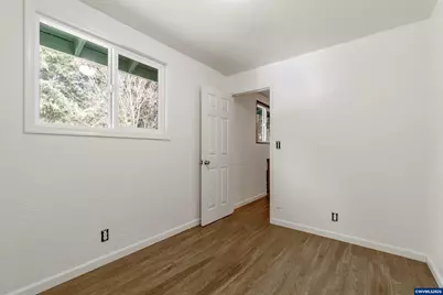 23939 Raze Rd, Elmira, OR 97437 - Photo 29