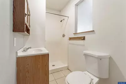 23939 Raze Rd, Elmira, OR 97437 - Photo 17