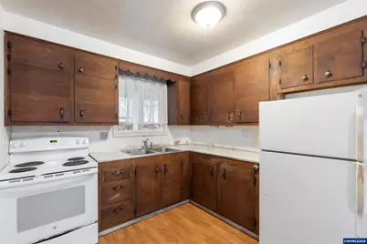 23939 Raze Rd, Elmira, OR 97437 - Photo 19