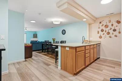 420 Walnut Wy, Silverton, OR 97381 - Photo 7