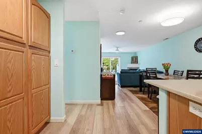 420 Walnut Wy, Silverton, OR 97381 - Photo 13