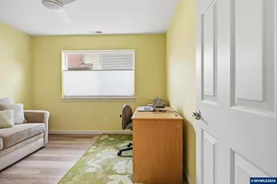 420 Walnut Wy, Silverton, OR 97381 - Photo 23