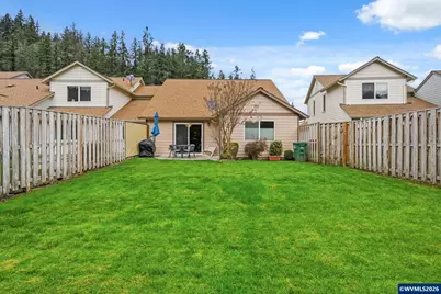 420 Walnut Wy, Silverton, OR 97381 - Photo 41