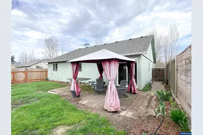 1078 S 7th St, Independence, OR 97351 - Photo 29