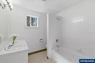 980 NW Conifer Bl, Corvallis, OR 97330 - Photo 17