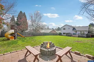 2253 Mosswood Ct S, Salem, OR 97306 - Photo 25