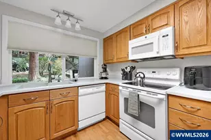 1223 Karen Way NW, Salem, OR 97304 - Photo 15