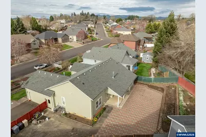 652 NW Jasper St, Dallas, OR 97338 - Photo 35