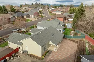 652 Northwest Jasper Street, Dallas, OR 97338 - Photo 35