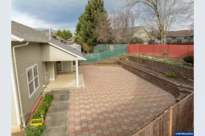 652 NW Jasper St, Dallas, OR 97338 - Photo 31