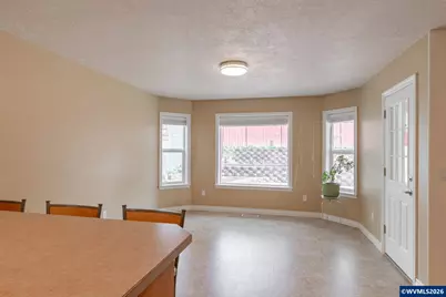 652 NW Jasper St, Dallas, OR 97338 - Photo 13