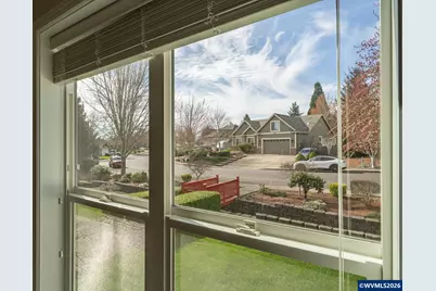 652 NW Jasper St, Dallas, OR 97338 - Photo 25