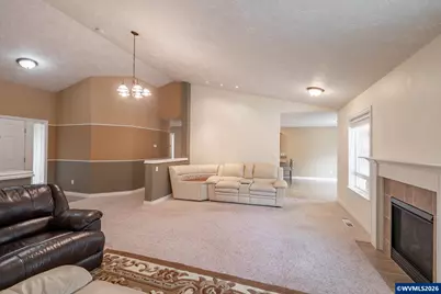 652 NW Jasper St, Dallas, OR 97338 - Photo 9