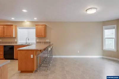 652 NW Jasper St, Dallas, OR 97338 - Photo 13